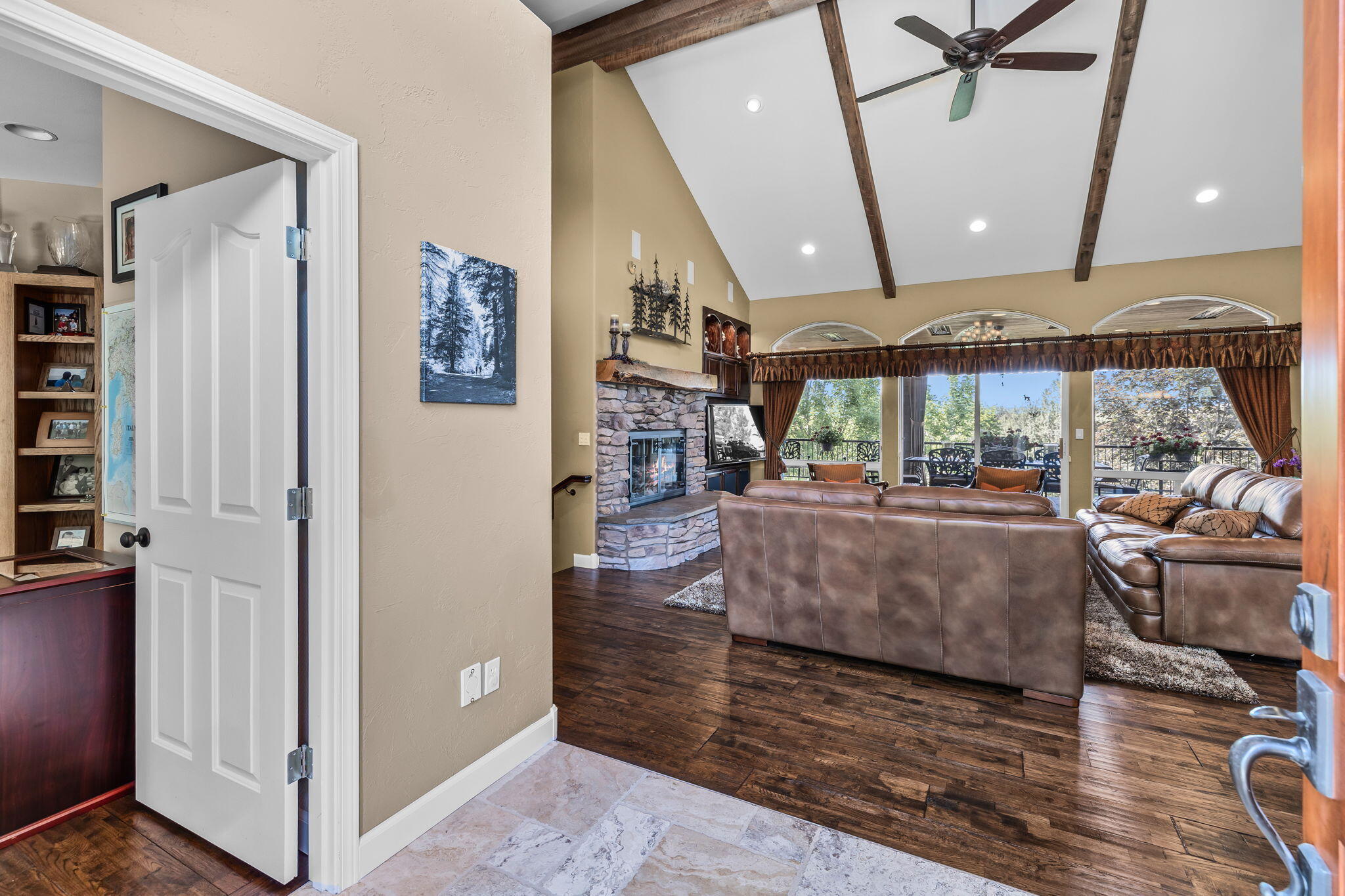 Eagle Crest - Residential