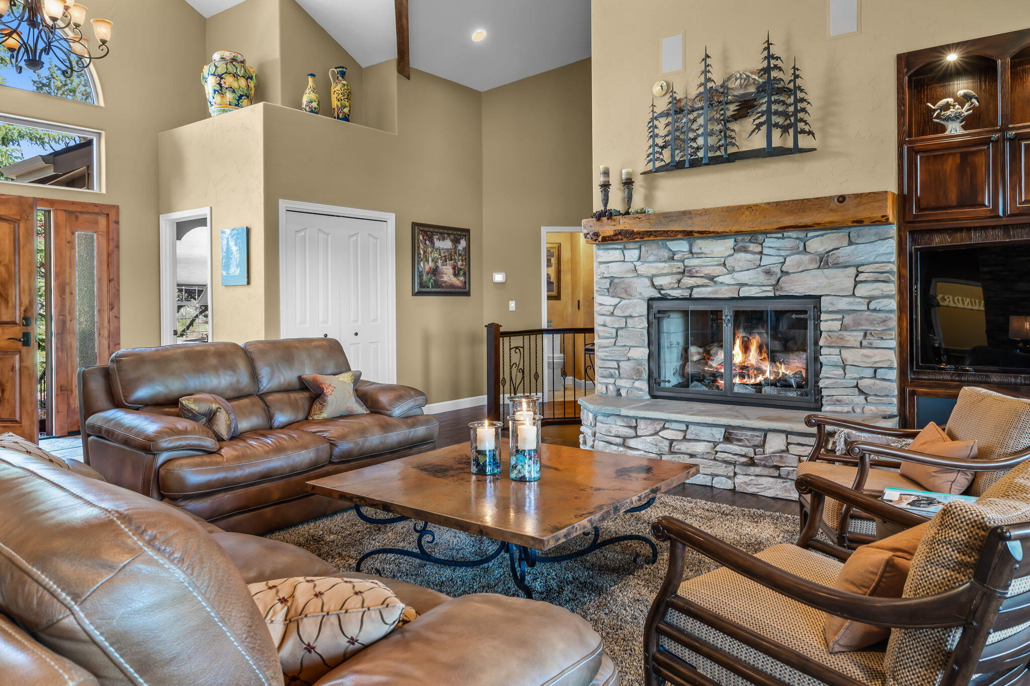 Eagle Crest - Residential