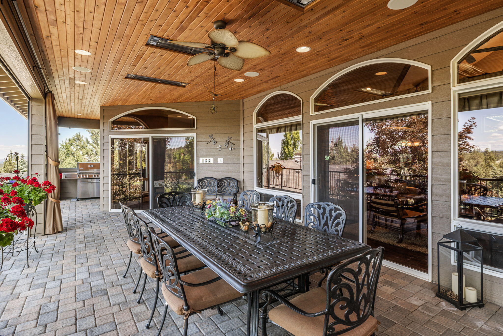 Eagle Crest - Residential