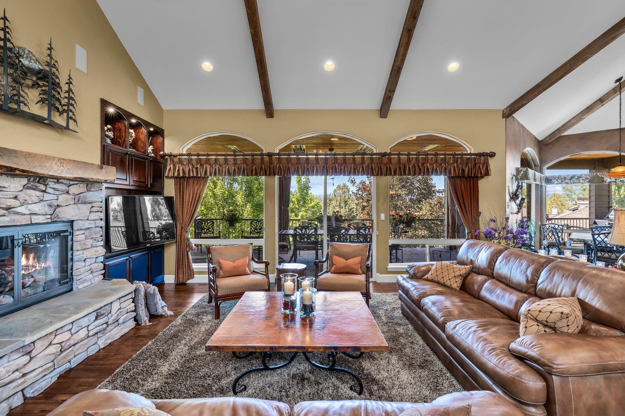 Eagle Crest - Residential