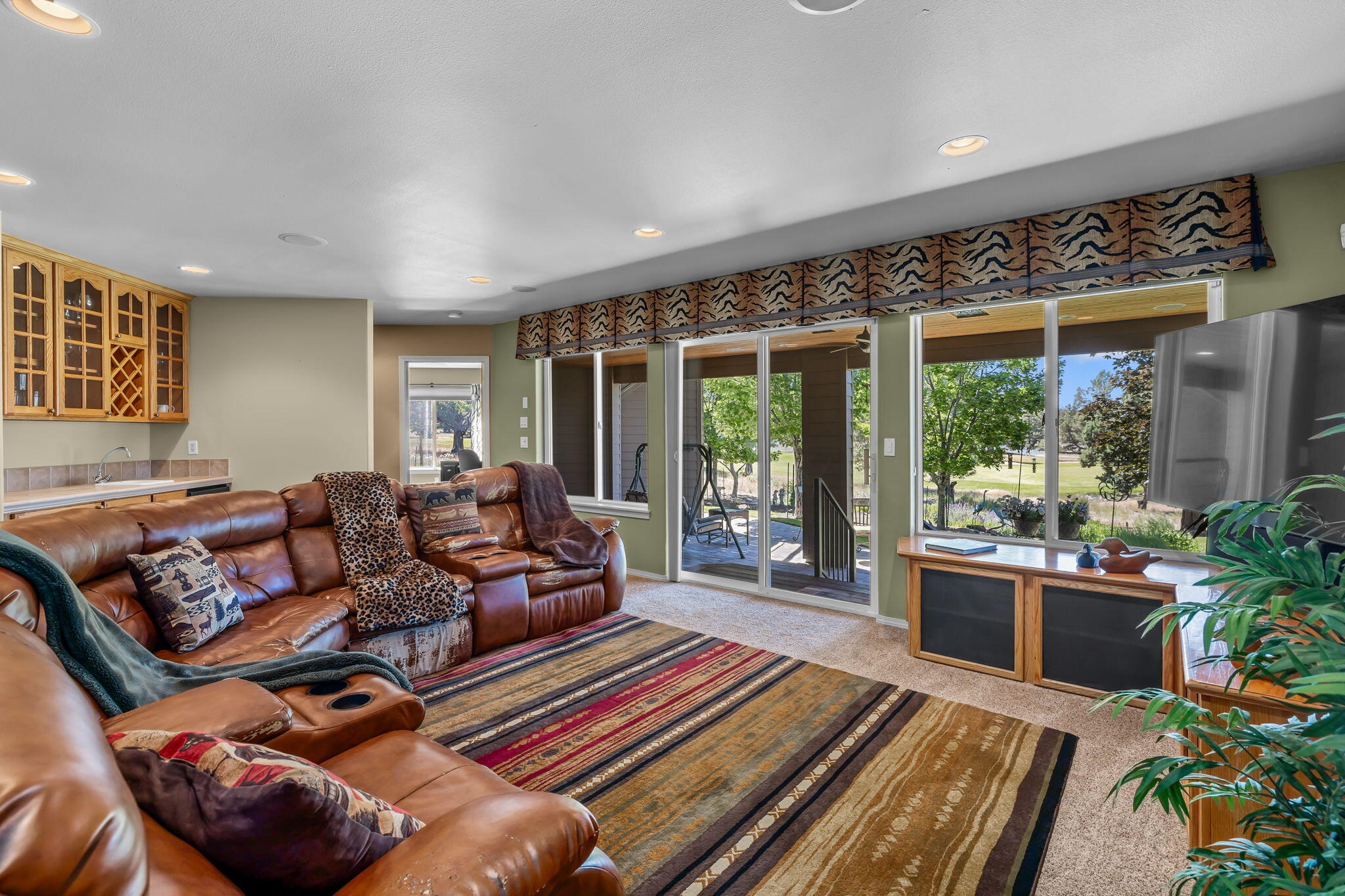 Eagle Crest - Residential