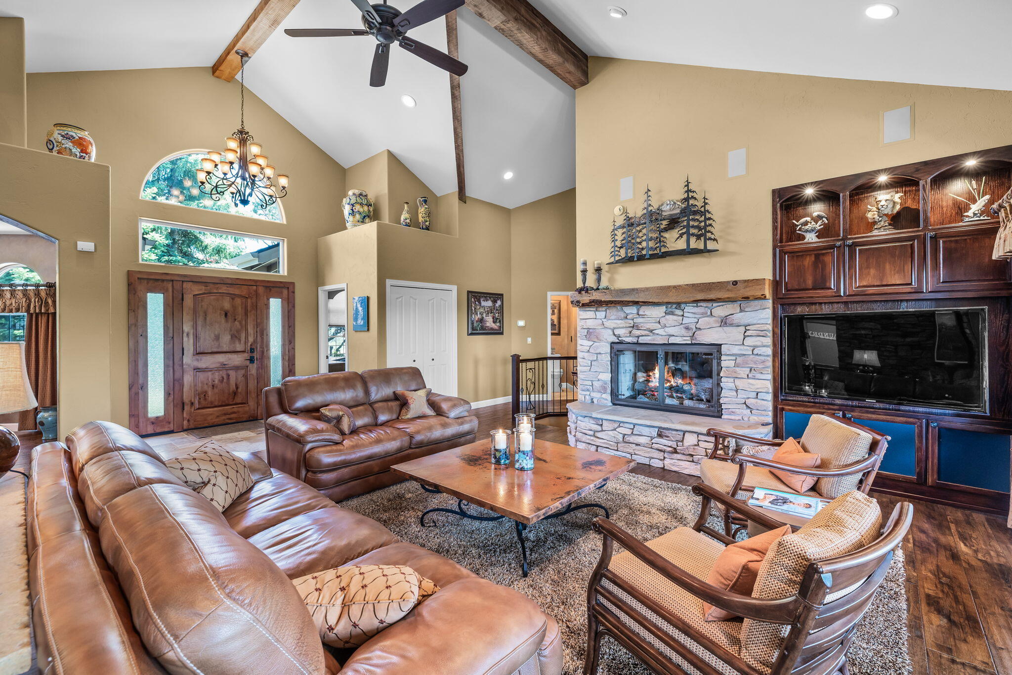 Eagle Crest - Residential