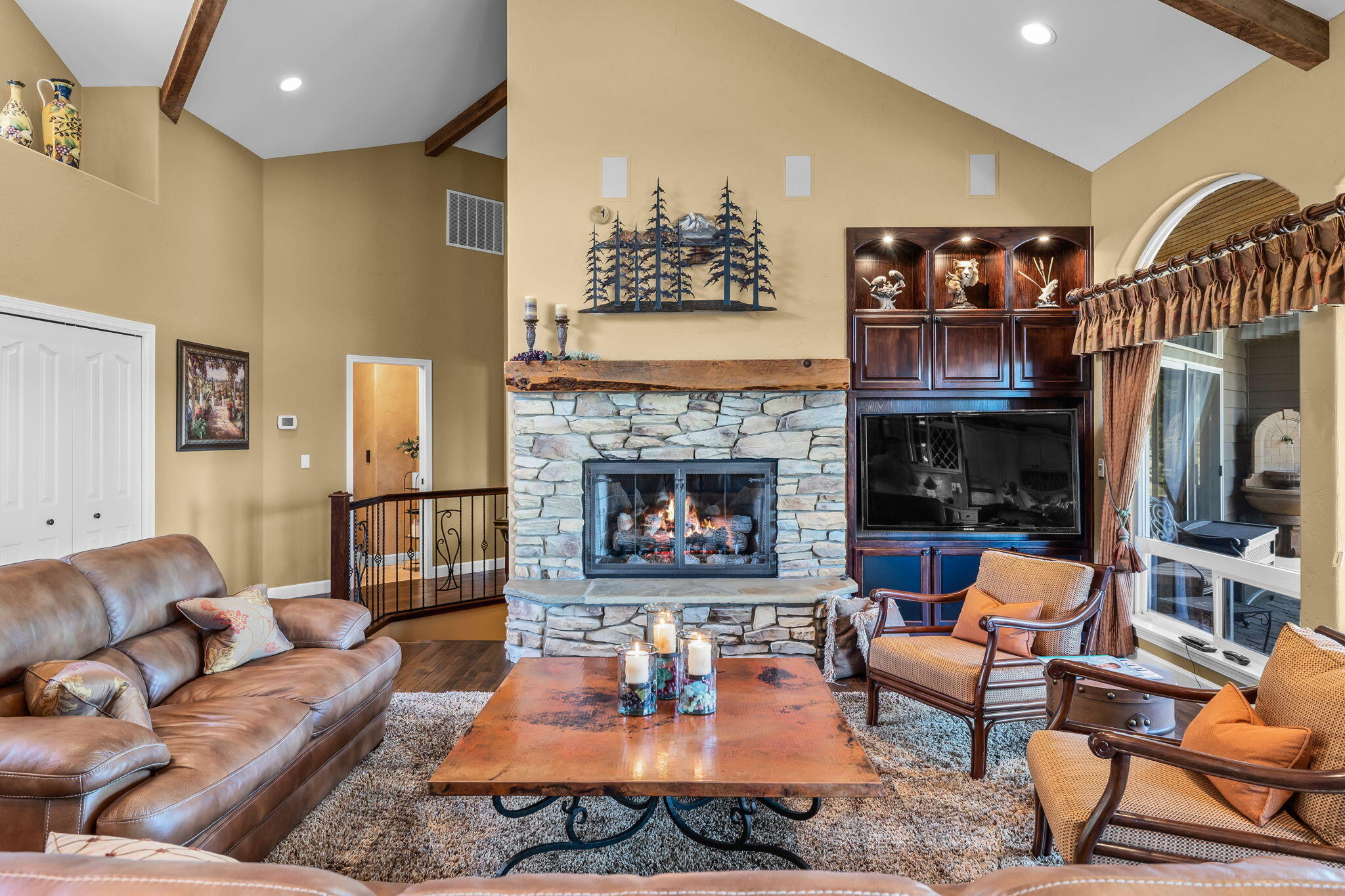 Eagle Crest - Residential