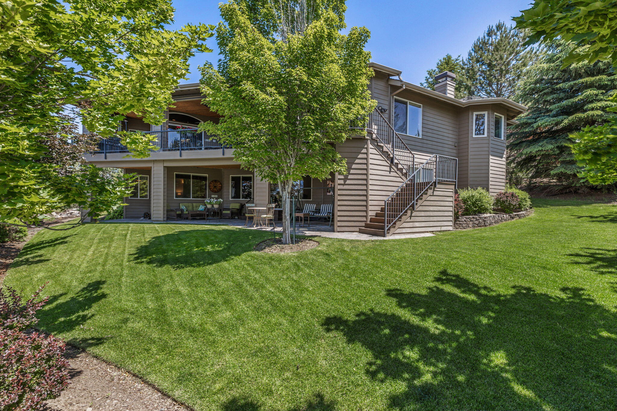 Eagle Crest - Residential