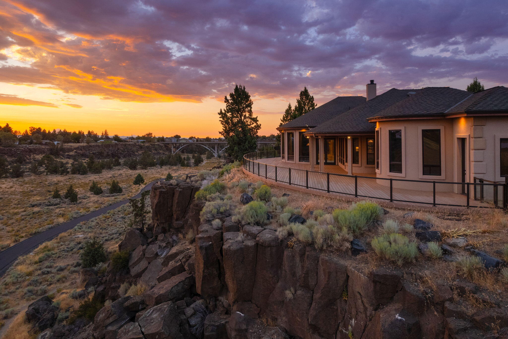 Rock Crest - Residential