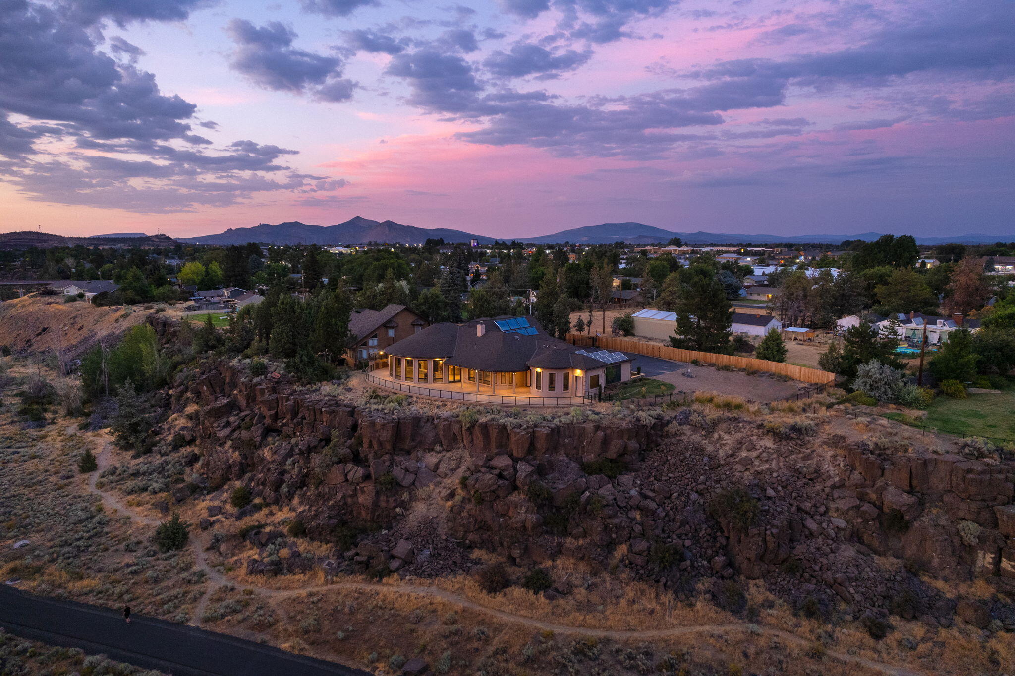 Rock Crest - Residential