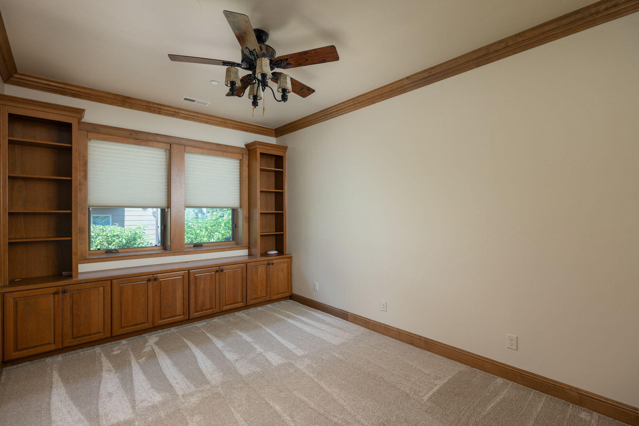 Rock Crest - Residential