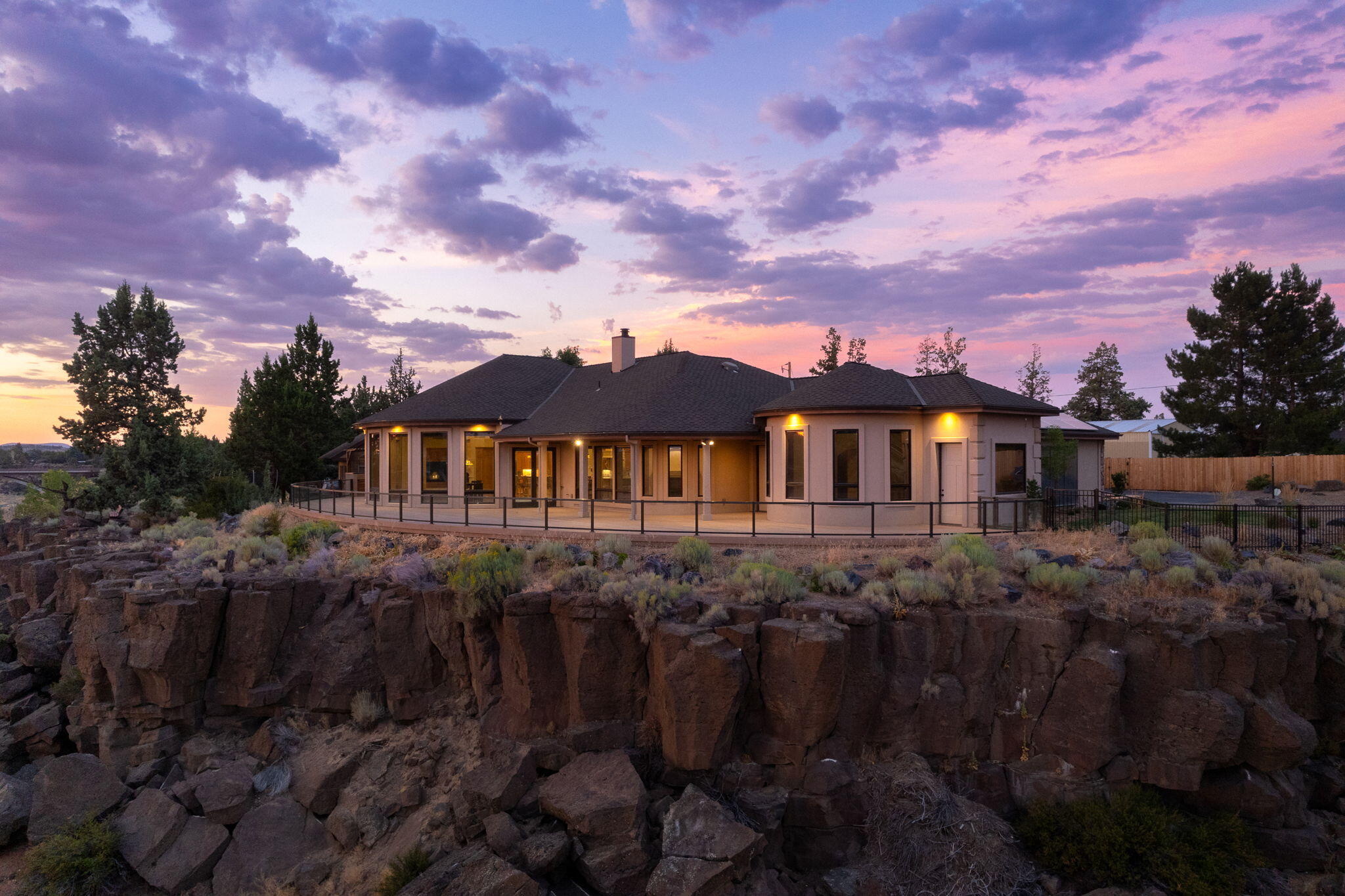 Rock Crest - Residential