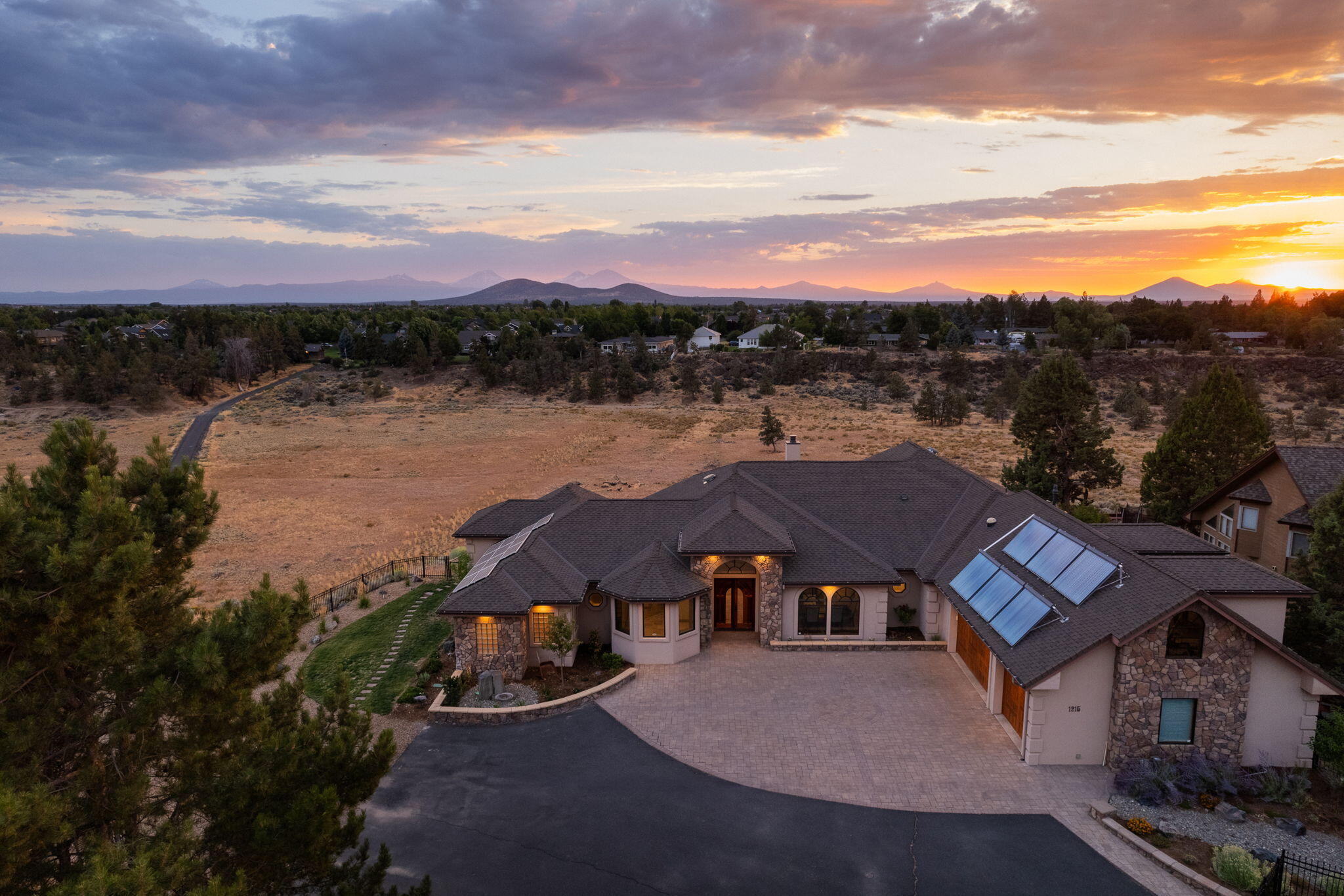 Rock Crest - Residential