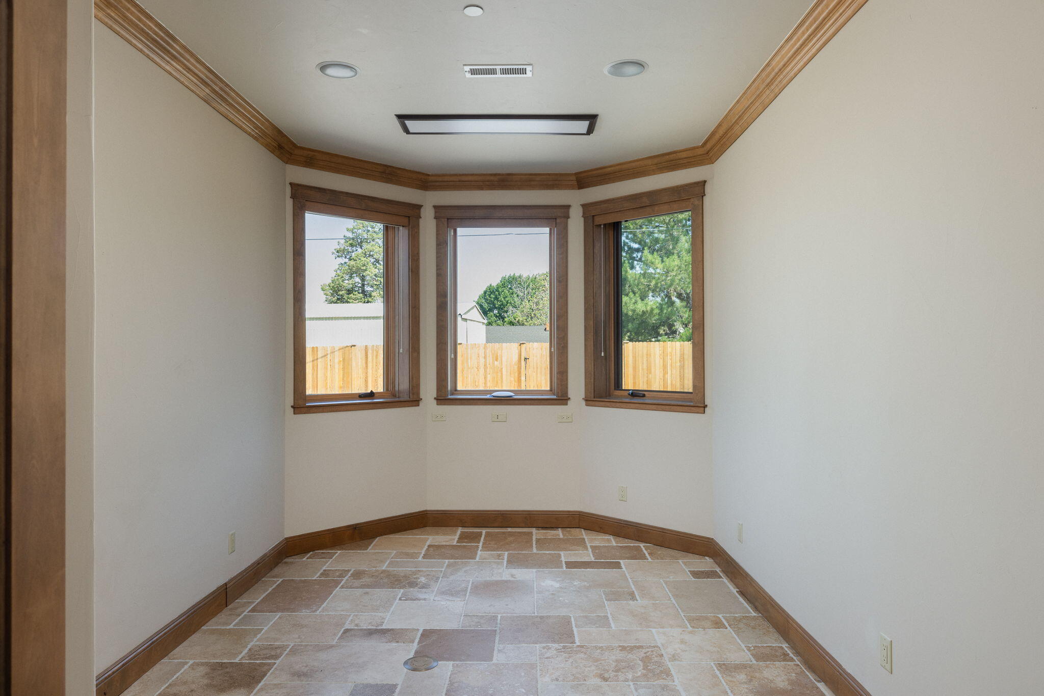 Rock Crest - Residential