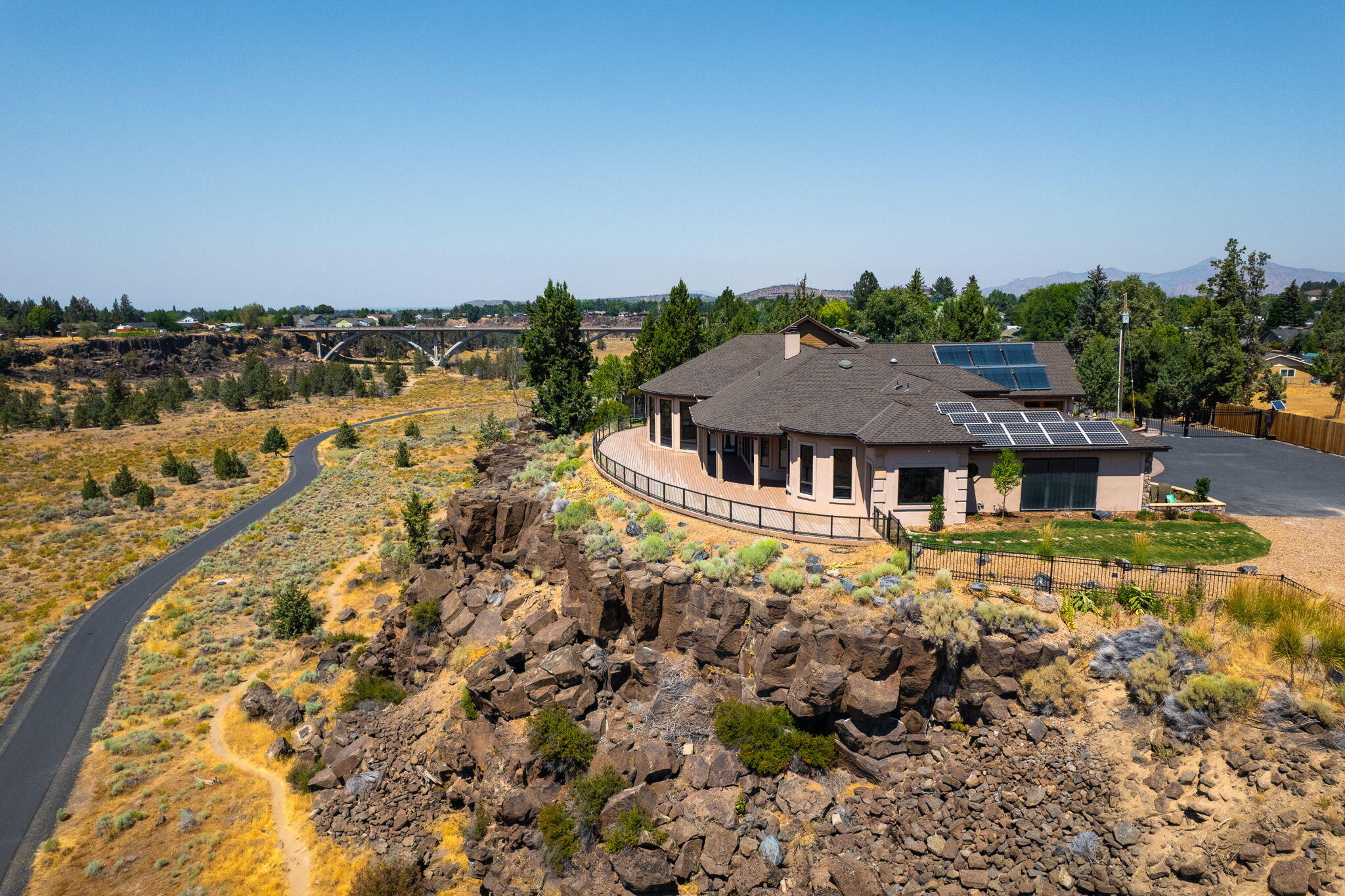 Rock Crest - Residential