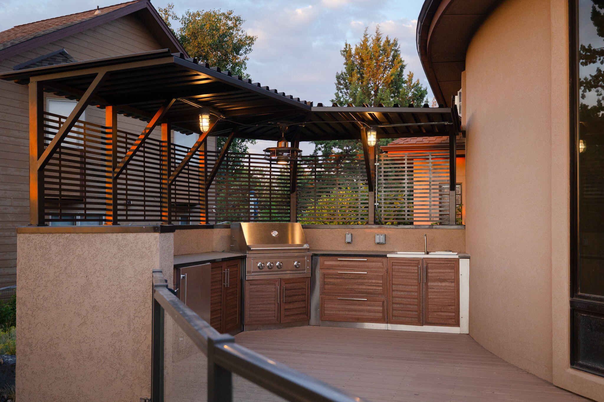 Rock Crest - Residential