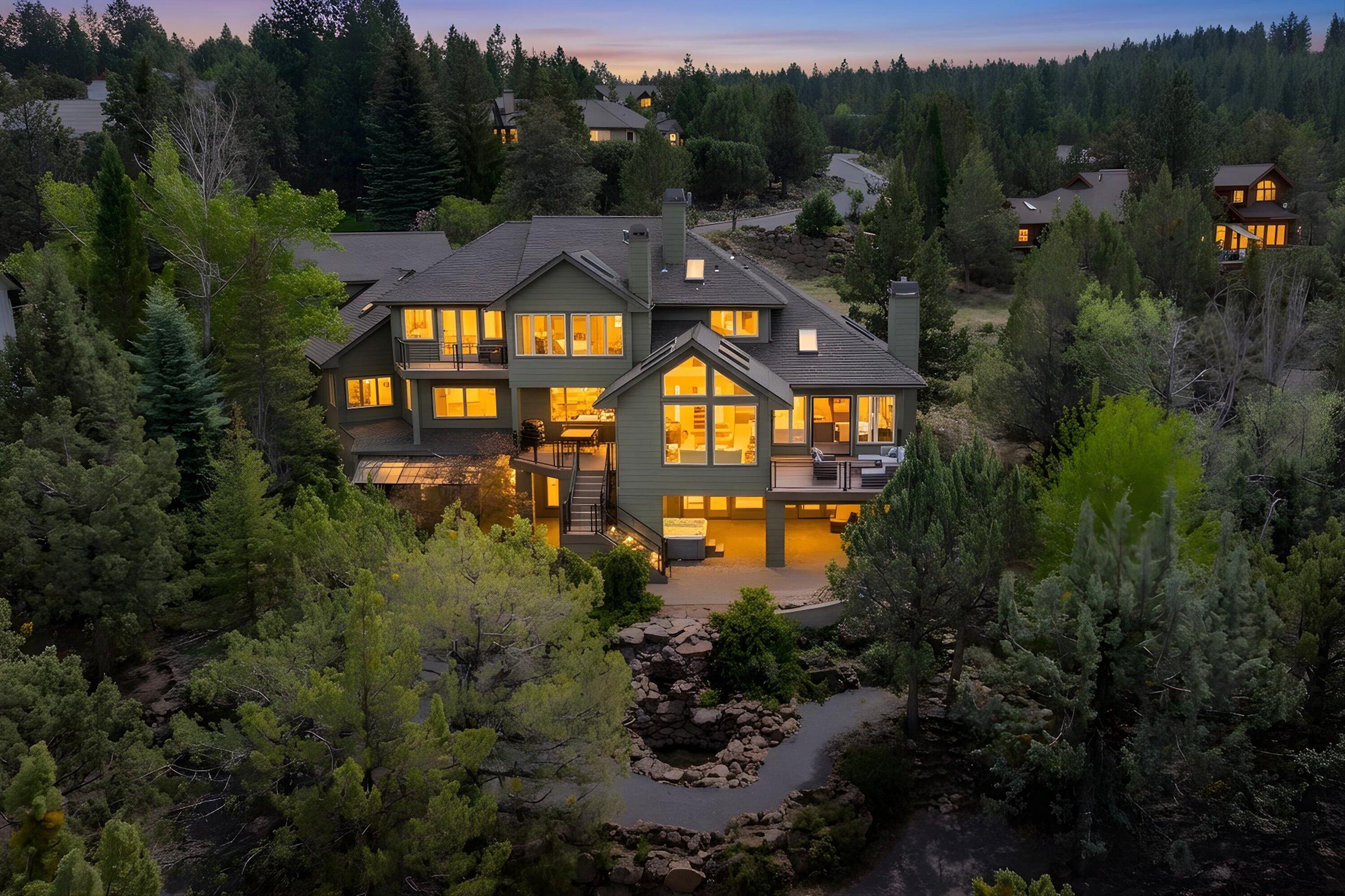 2853 NW Nightfall Circle