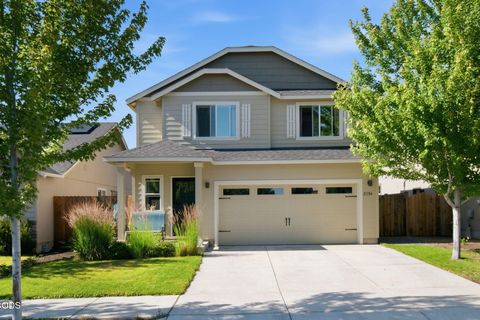 Photo of 21184 Darnel Avenue, Bend, OR 97702 (MLS # 220224805)