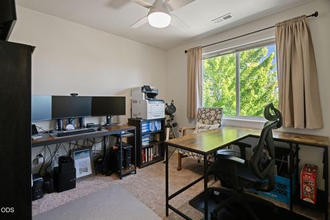 Tiny photo for 21184 Darnel Avenue, Bend, OR 97702 (MLS # 220224805)