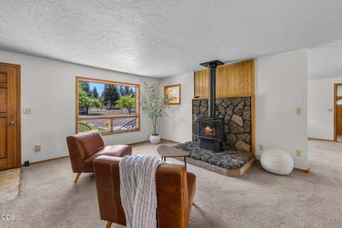 Tiny photo for 19572 Apache Road, Bend, OR 97702 (MLS # 220223845)