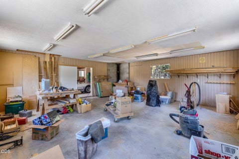 Tiny photo for 19572 Apache Road, Bend, OR 97702 (MLS # 220223845)