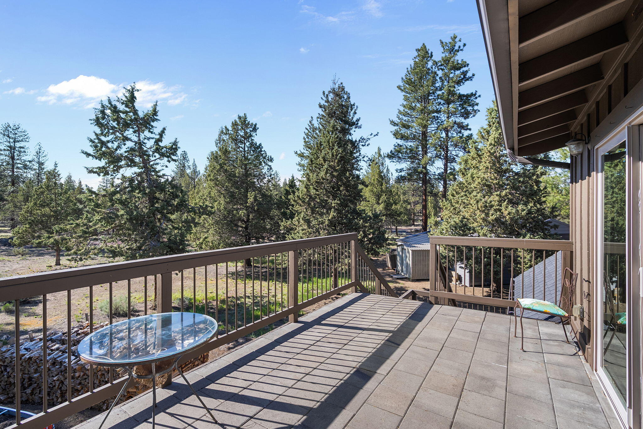 Panoramic View Est - Residential