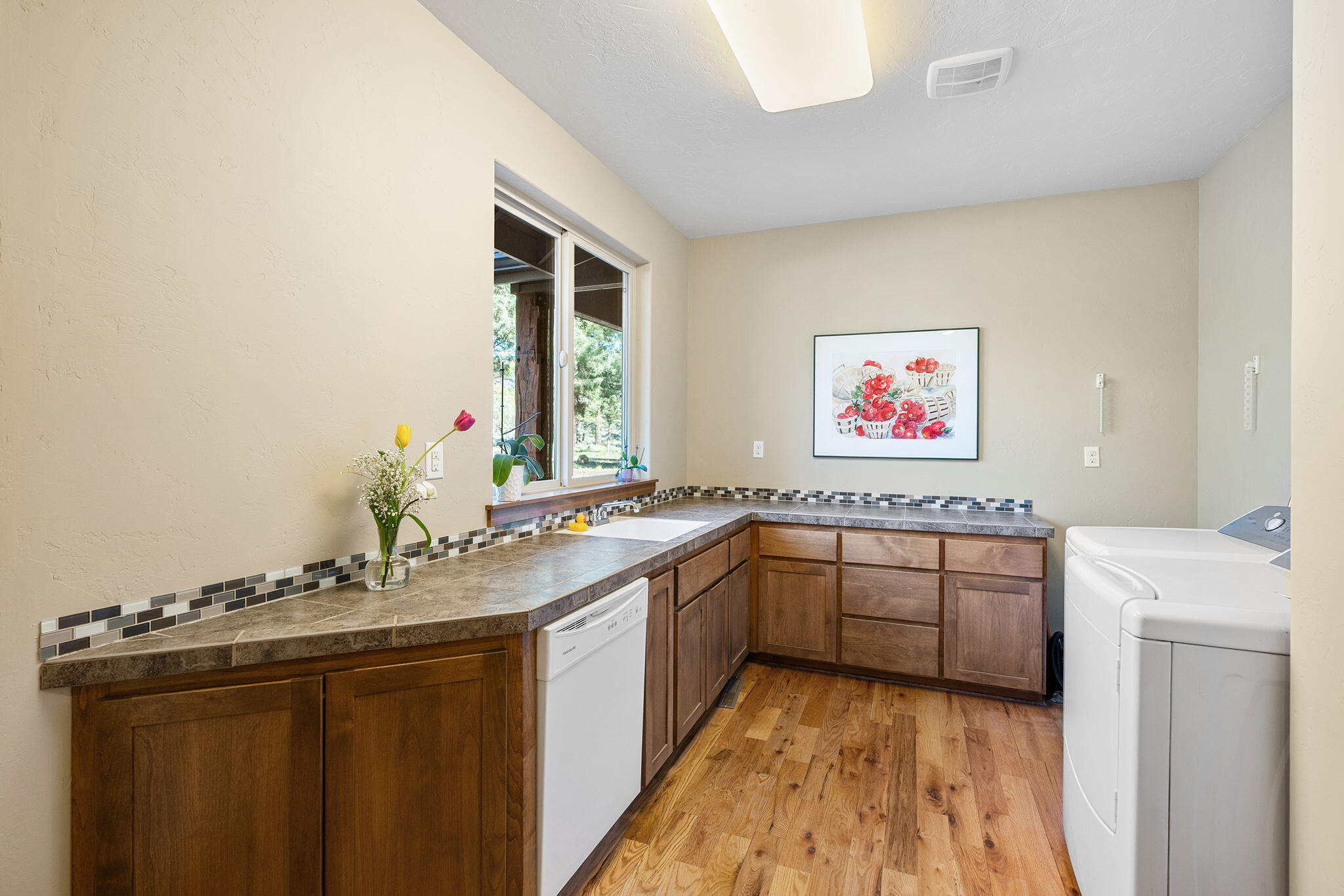 Panoramic View Est - Residential