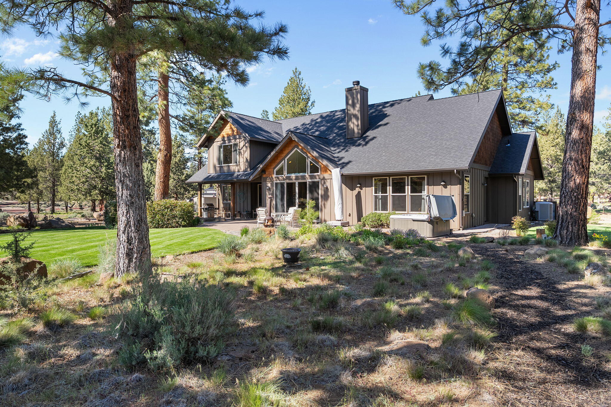 Panoramic View Est - Residential