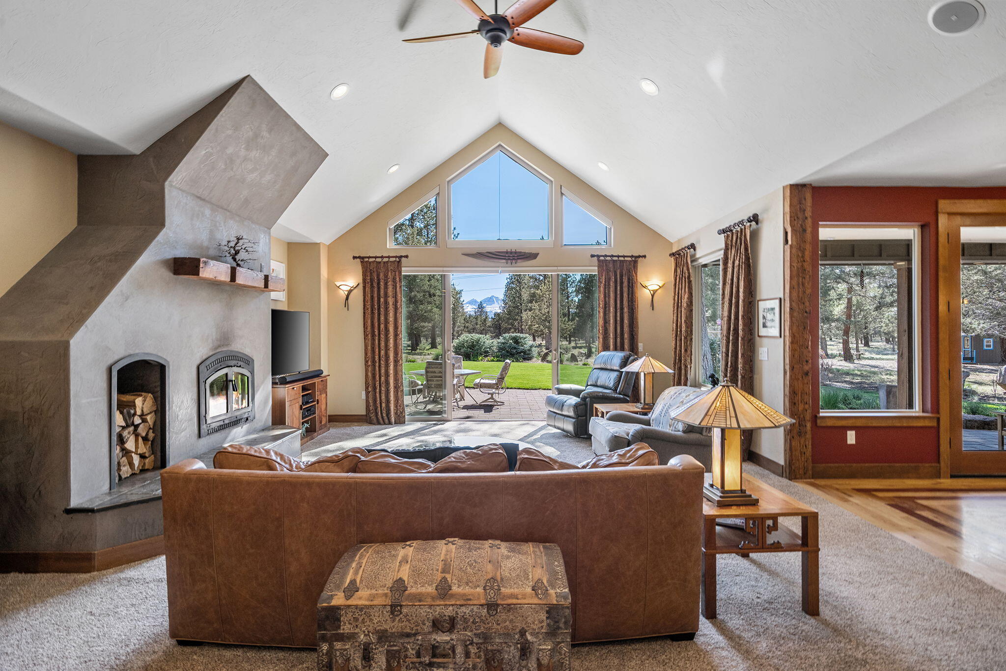 69300 Green Ridge Loop