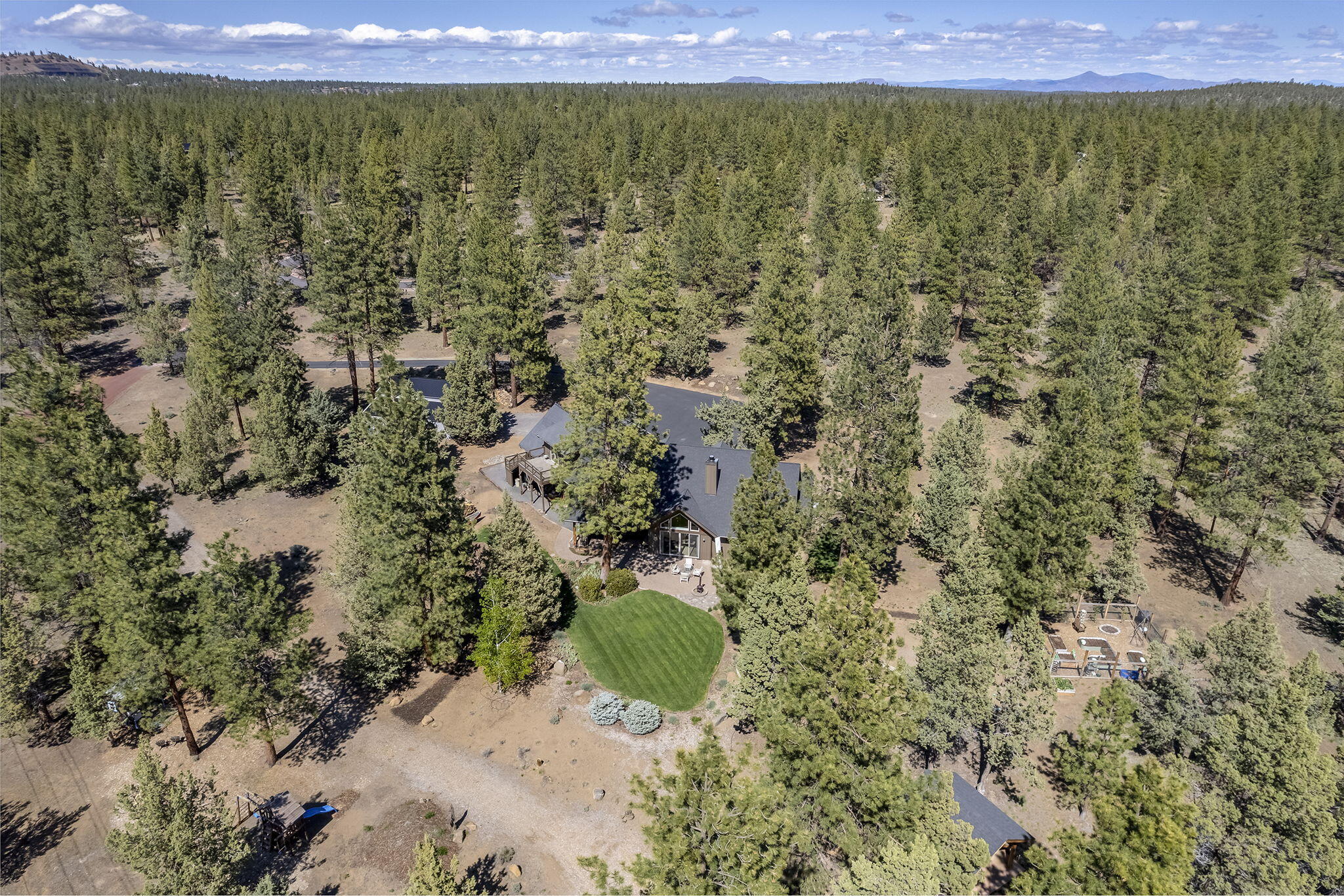 Panoramic View Est - Residential