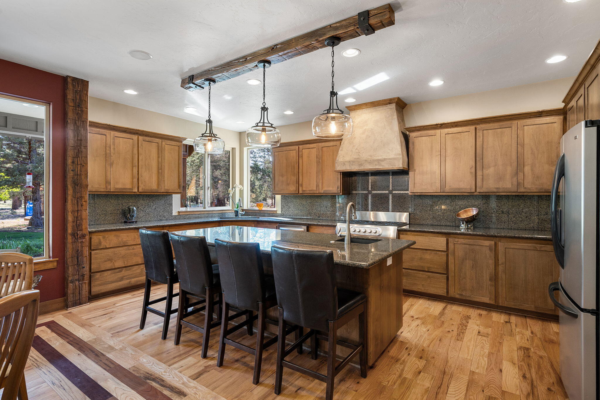 Panoramic View Est - Residential