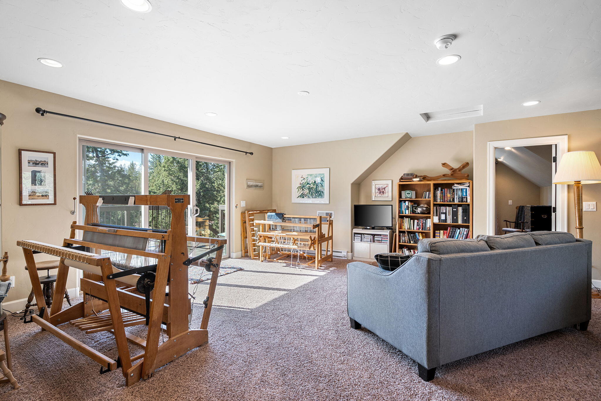 Panoramic View Est - Residential