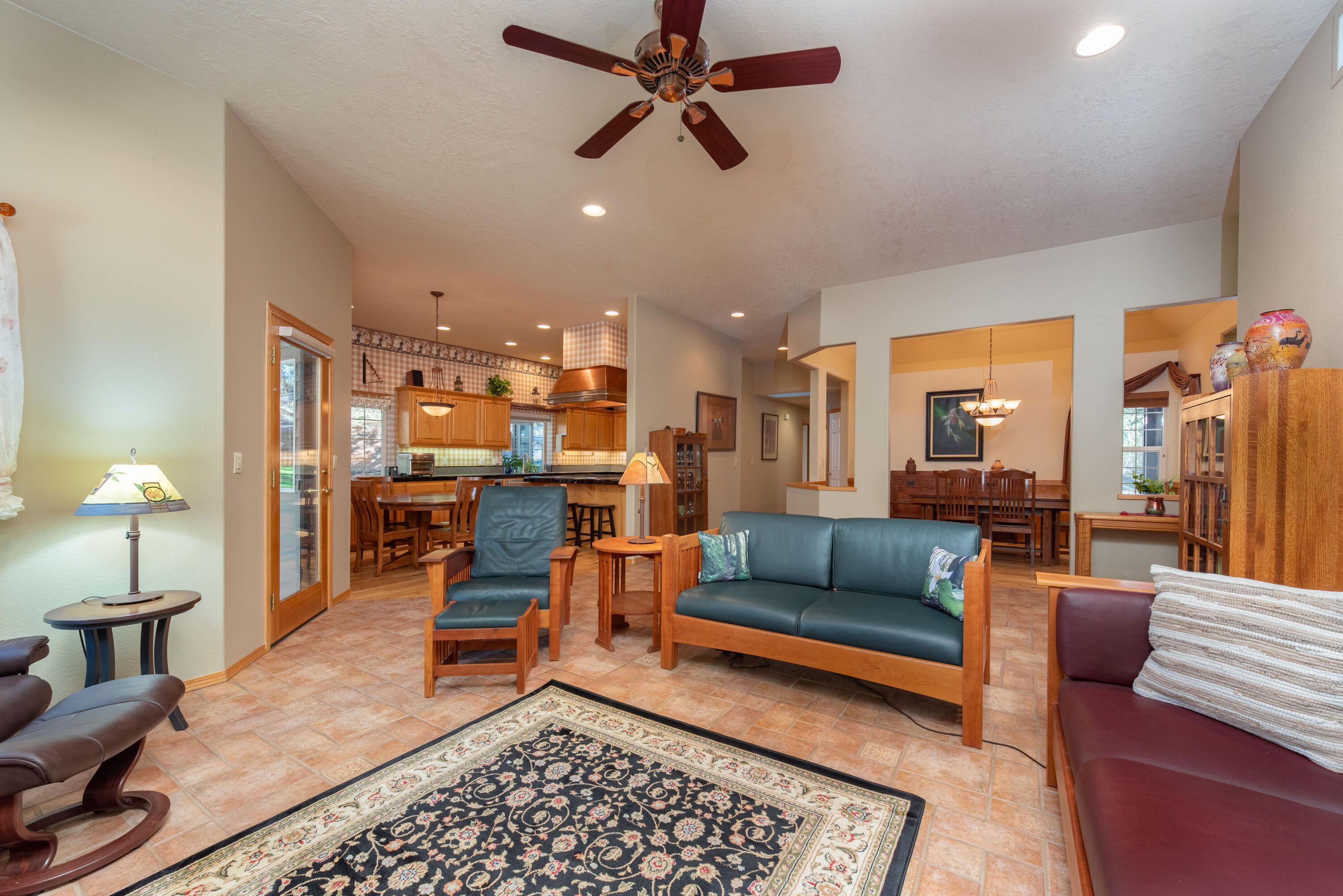 Woodside Ranch - Residential