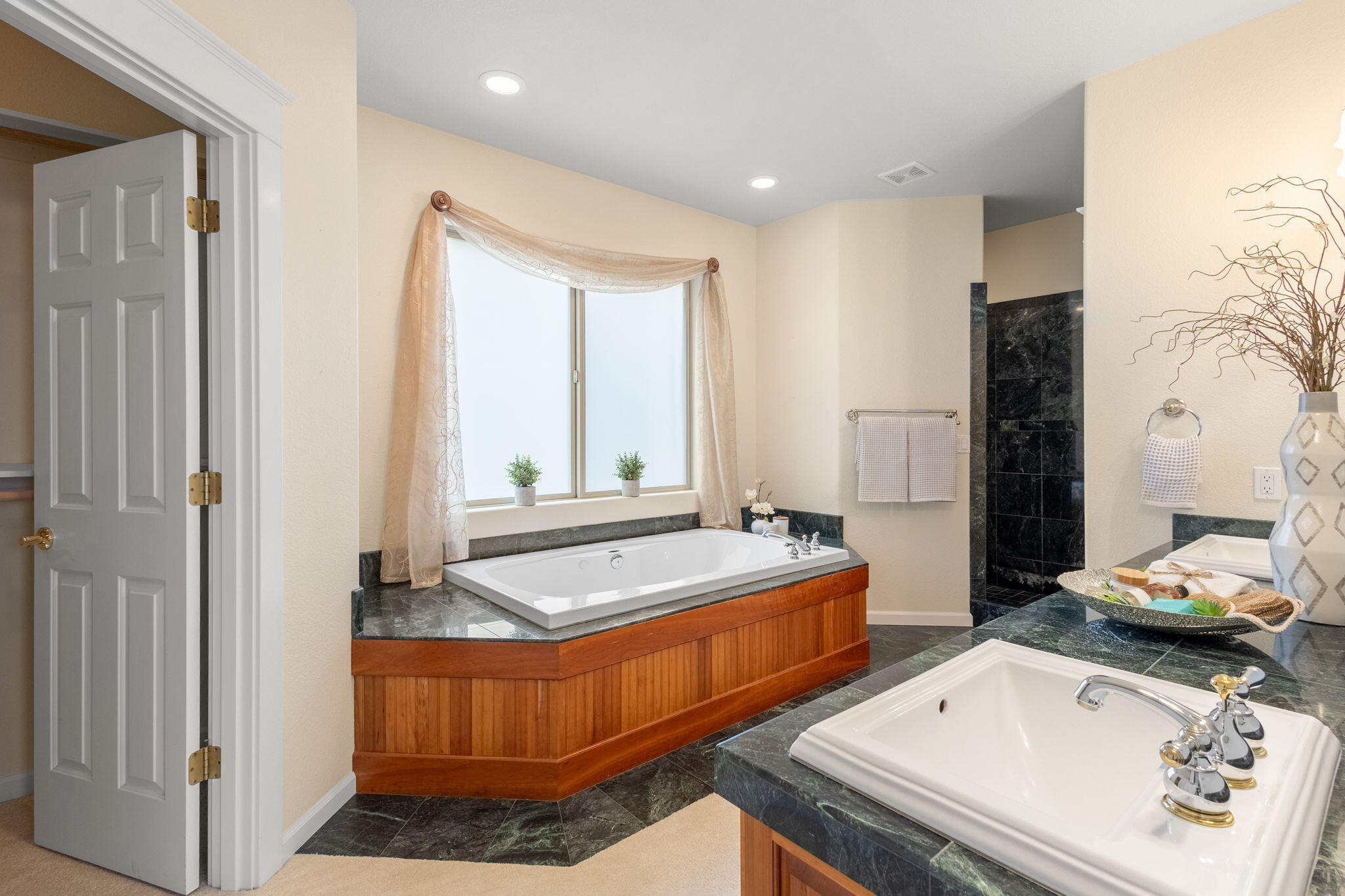 Awbrey Butte - Residential