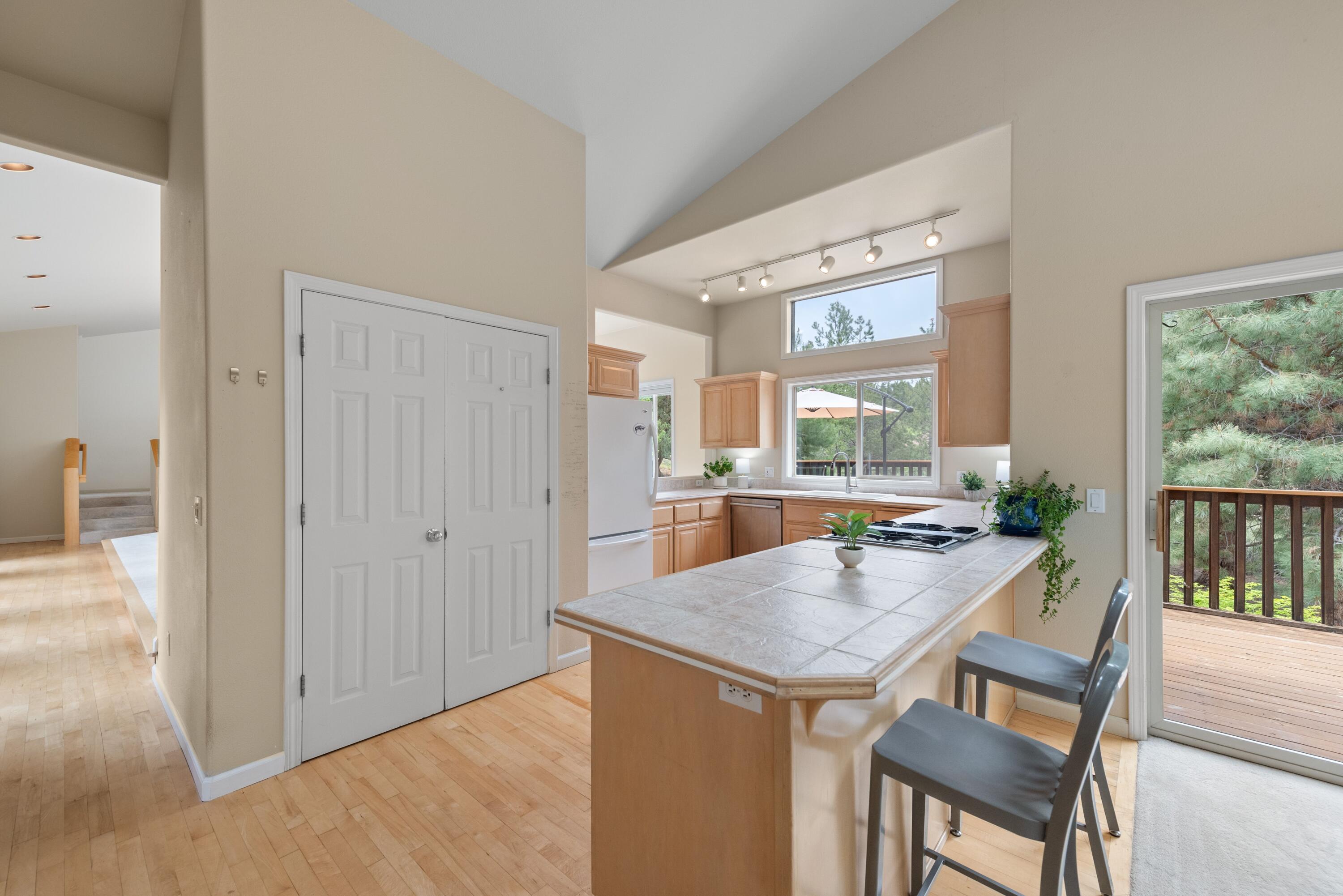 Awbrey Meadows - Residential