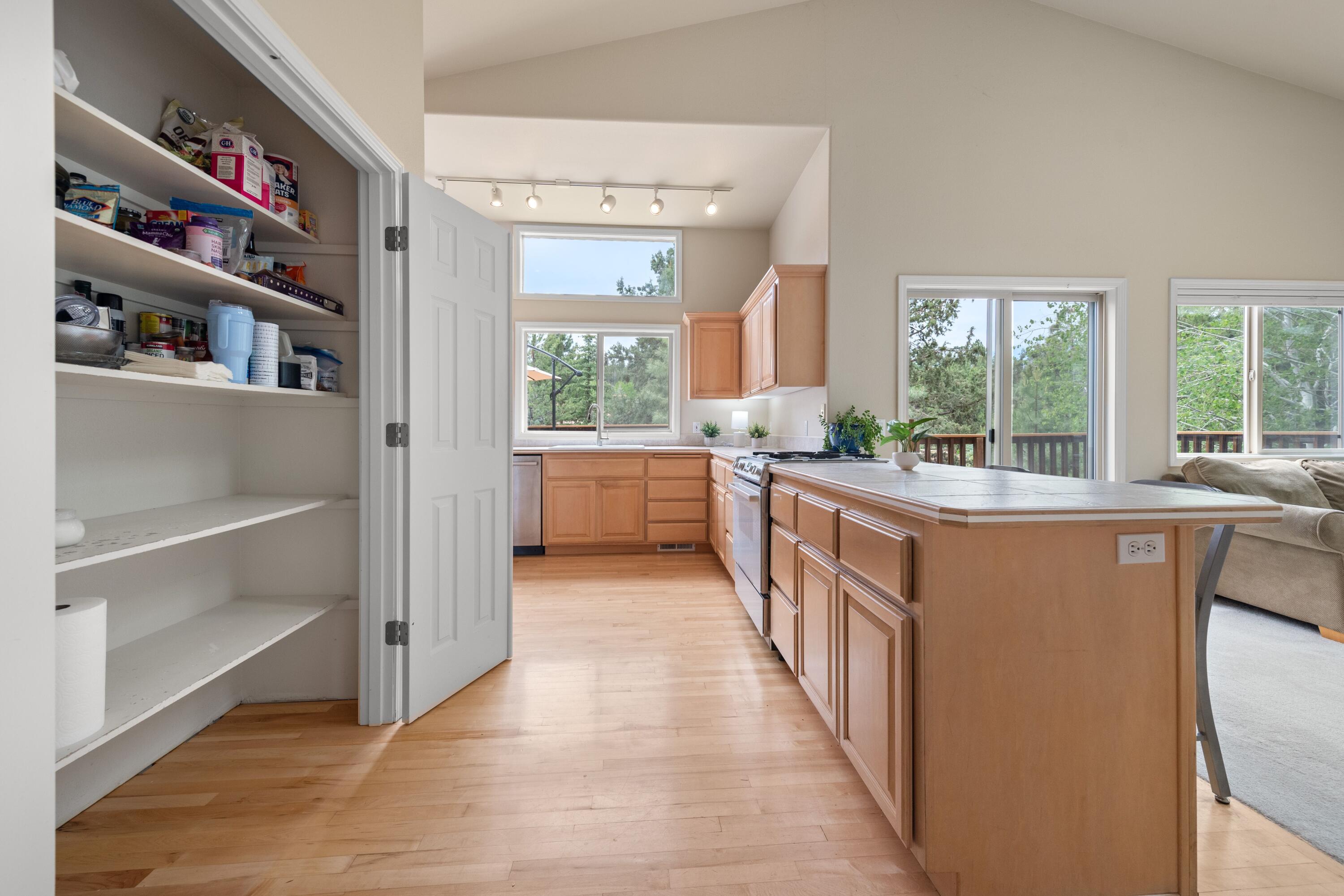 Awbrey Meadows - Residential