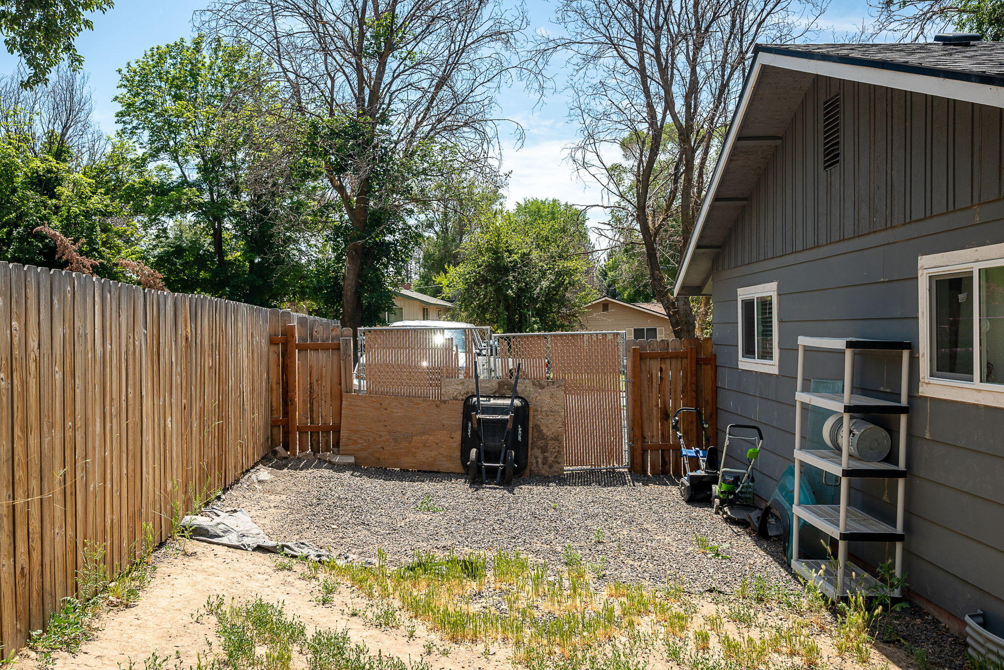 Bel Air - Residential