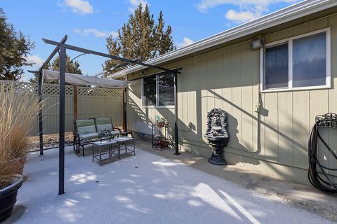 Tiny photo for 13574 SE Southwood Drive, Prineville, OR 97754 (MLS # 220215723)