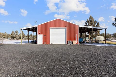 Tiny photo for 13574 SE Southwood Drive, Prineville, OR 97754 (MLS # 220215723)