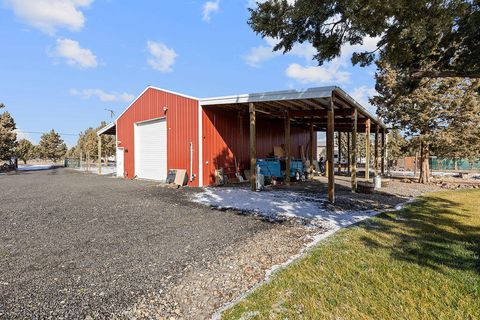Tiny photo for 13574 SE Southwood Drive, Prineville, OR 97754 (MLS # 220215723)