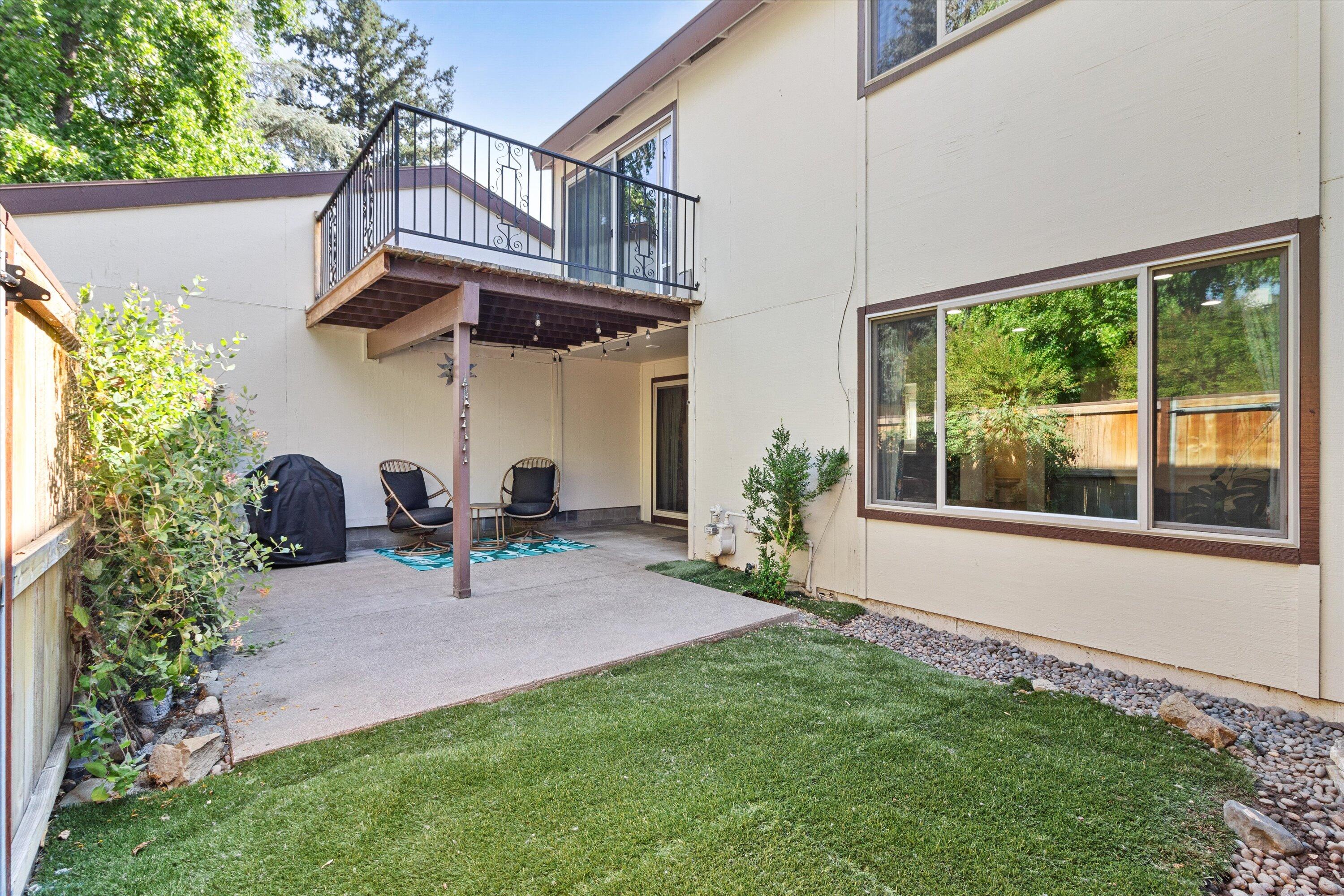 Medford Heights Townhouses Subdivision - Residential