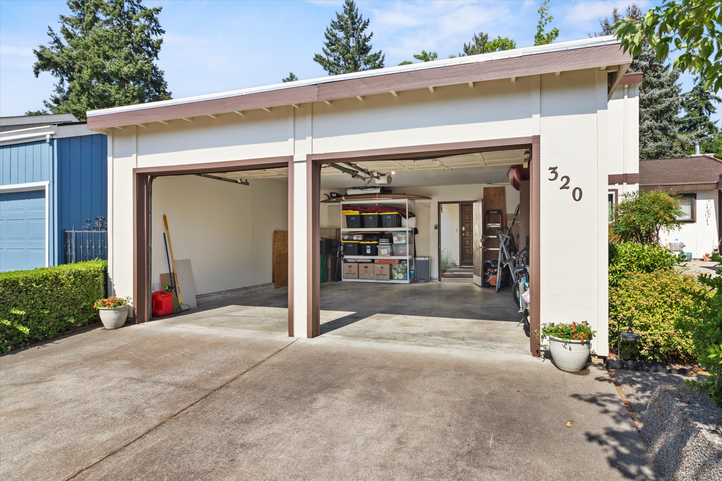 Medford Heights Townhouses Subdivision - Residential