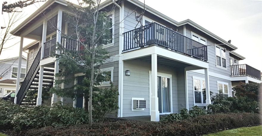 Best Unit in the Neighborhood! Cute and clean one bedroom, one bath, 625 square foot ground floor condominium. Back corner unit with outstanding views of Grizzly Peak and the newly designated city park area. Well maintained grounds, quiet view patio off the living area, galley kitchen with good storage and eating bar, open living/dining, master bedroom with attached bath and walk-in closet. Fully finished attached single garage, too. Modest HOA dues of $110 per month cover landscaping, liability insurance and exterior maintenance. A perfect get away property or a nice spot to simplify your lifestyle! This unit is Owner Occupy only.