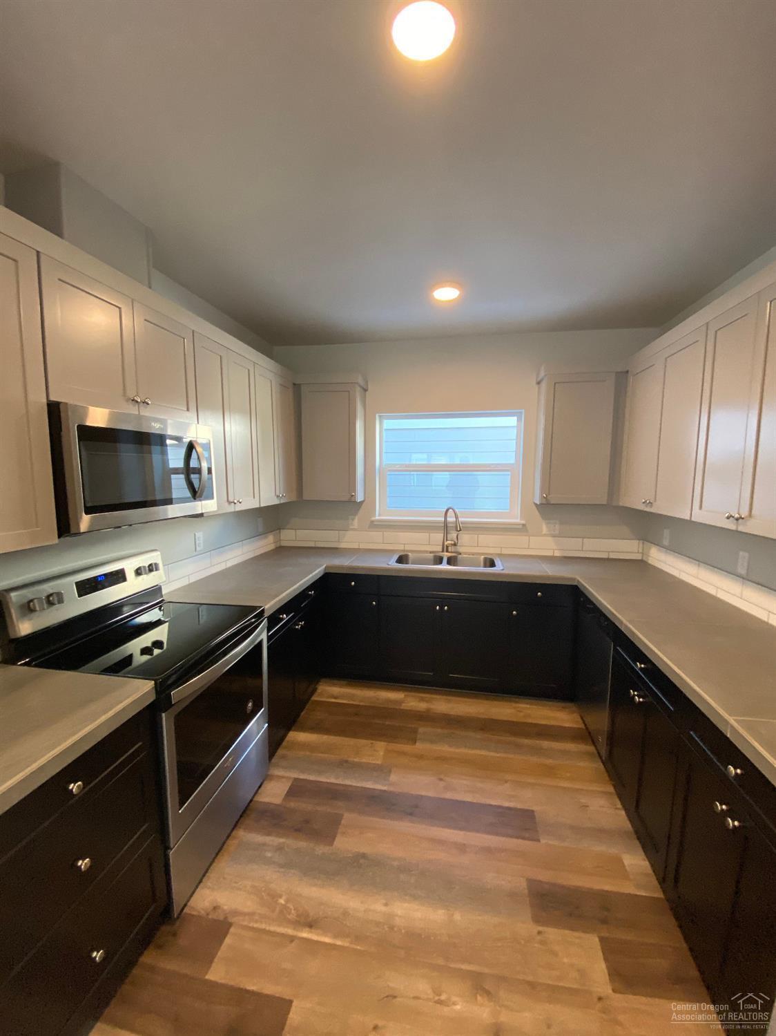 Canyon Rim Village - Residential