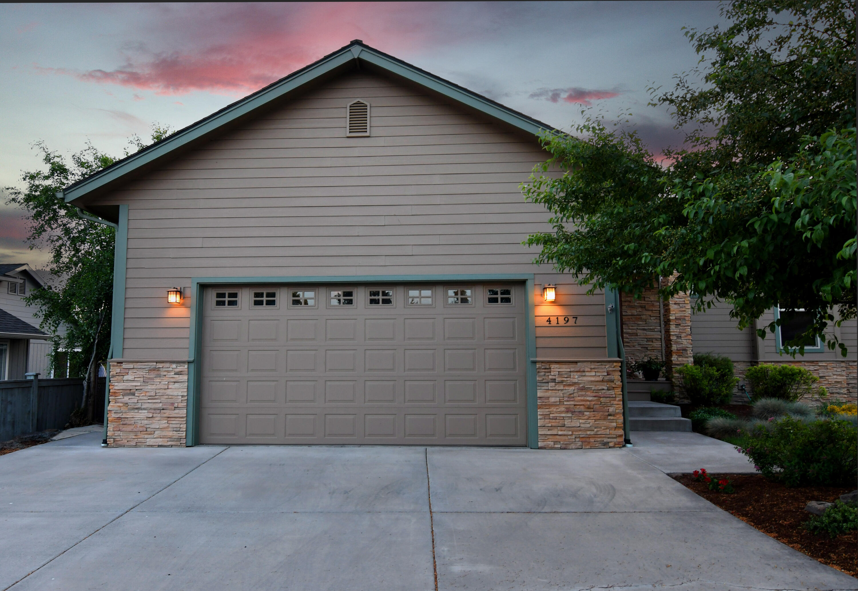 4197 SW Tommy Armour Lane