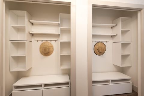 Tiny photo for 60012 Ridgeview Drive W, Bend, OR 97702 (MLS # 220217444)