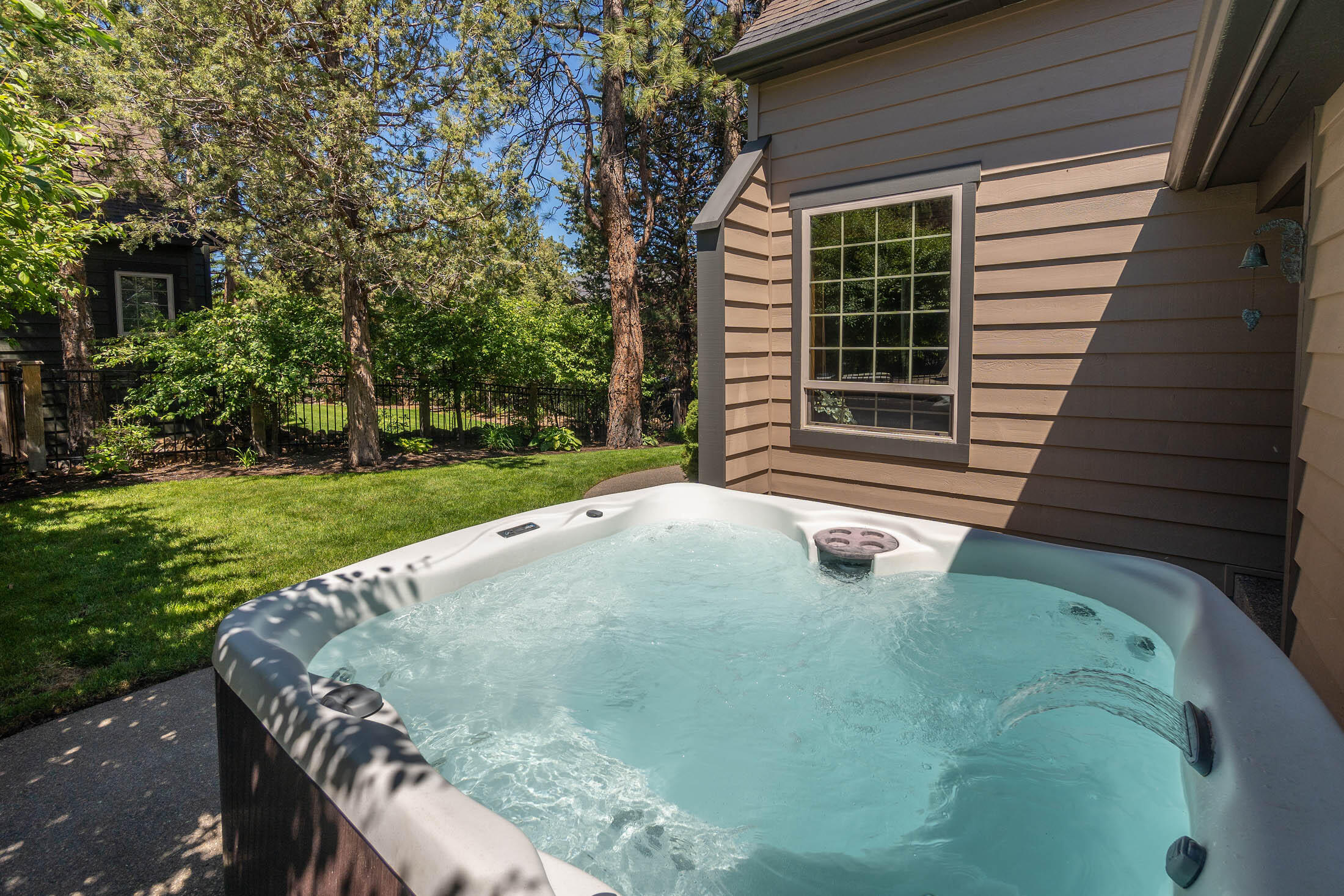 Mtn River Estates - Residential