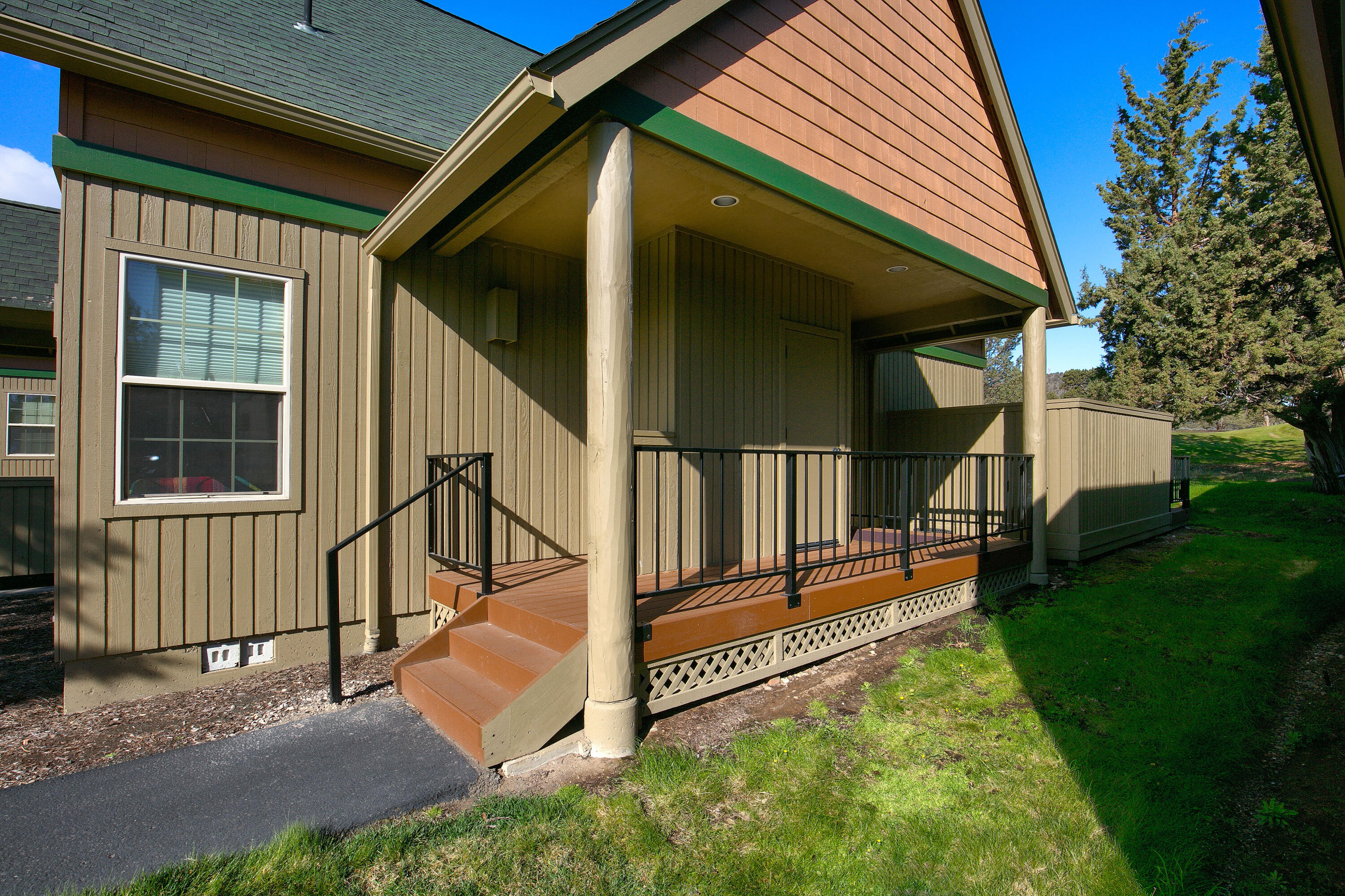 Eagle Crest - Residential