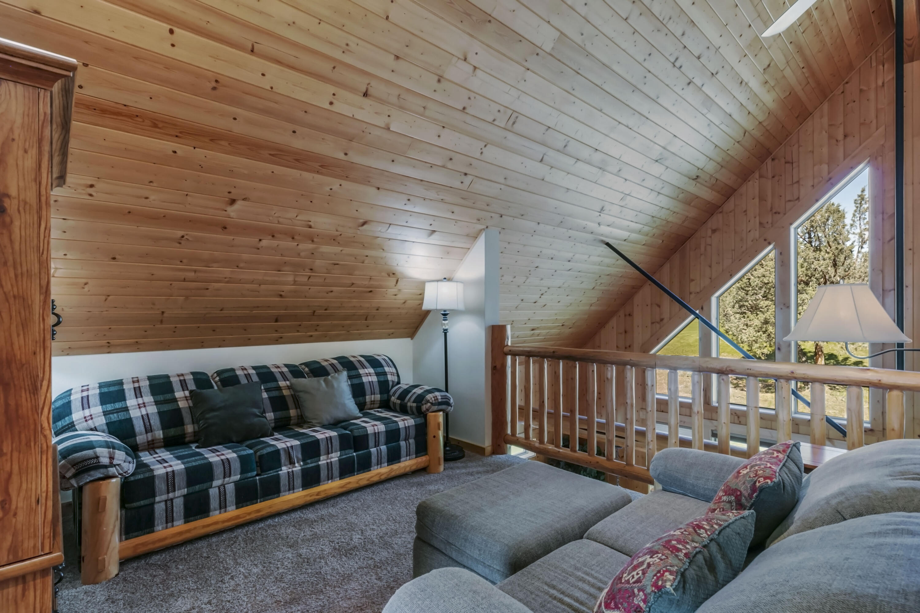 Eagle Crest - Residential