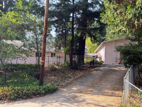 Tiny photo for 5010 Griffin Creek Road, Medford, OR 97501 (MLS # 220227103)