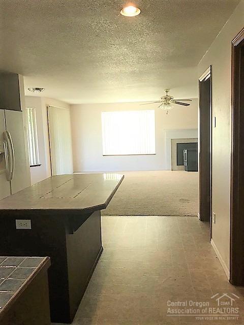 Kinkade Heights NW - Residential