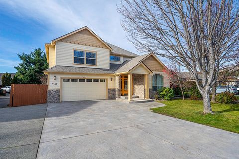 Tiny photo for 4584 Wolf Run Drive, Medford, OR 97504 (MLS # 220212562)