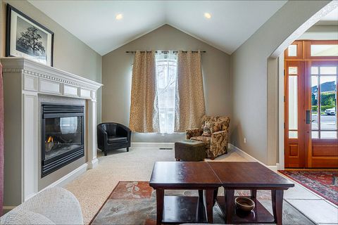 Tiny photo for 4584 Wolf Run Drive, Medford, OR 97504 (MLS # 220212562)