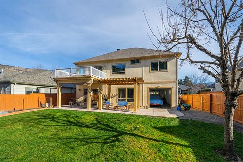 Tiny photo for 4584 Wolf Run Drive, Medford, OR 97504 (MLS # 220212562)